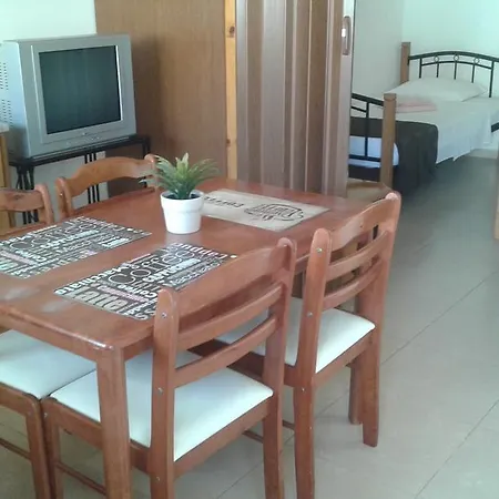 Savva Complex דירה פרבוליה